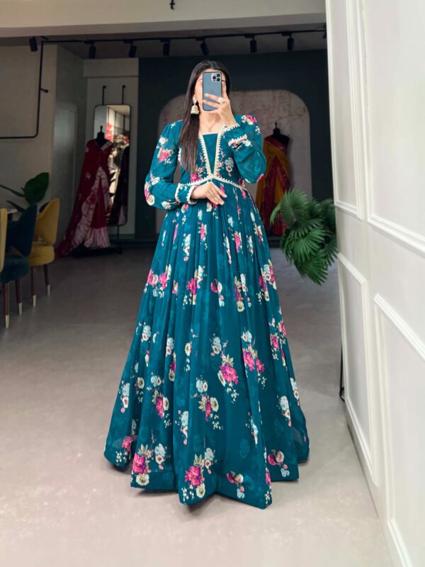 Priyanshi - Image 3