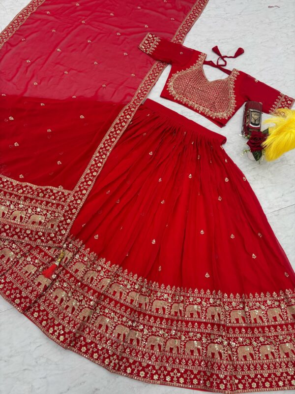 Divyanshi - Image 5