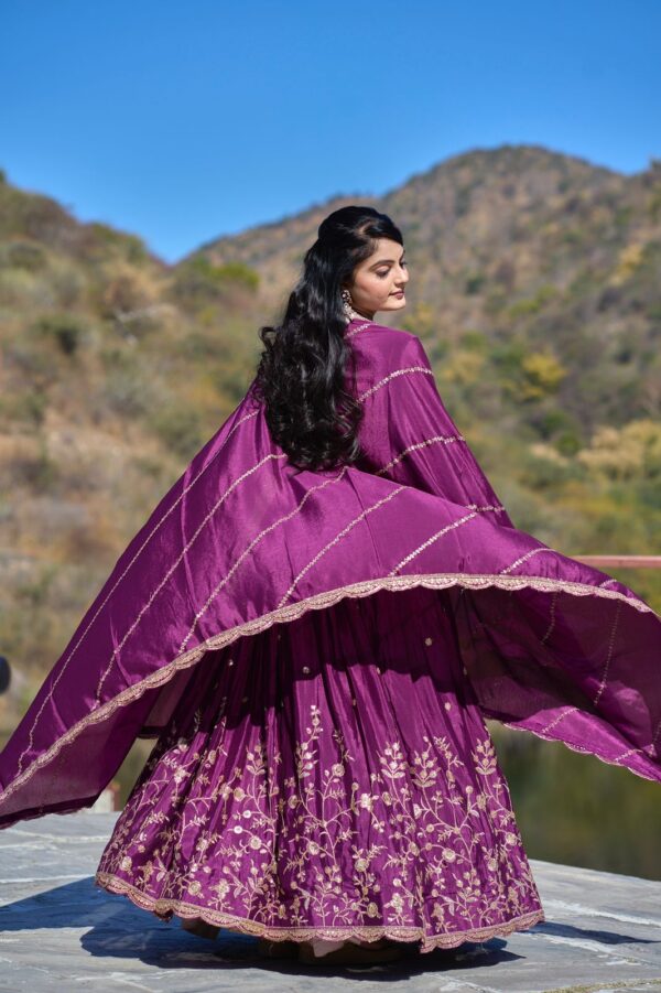 Deepika - Image 6